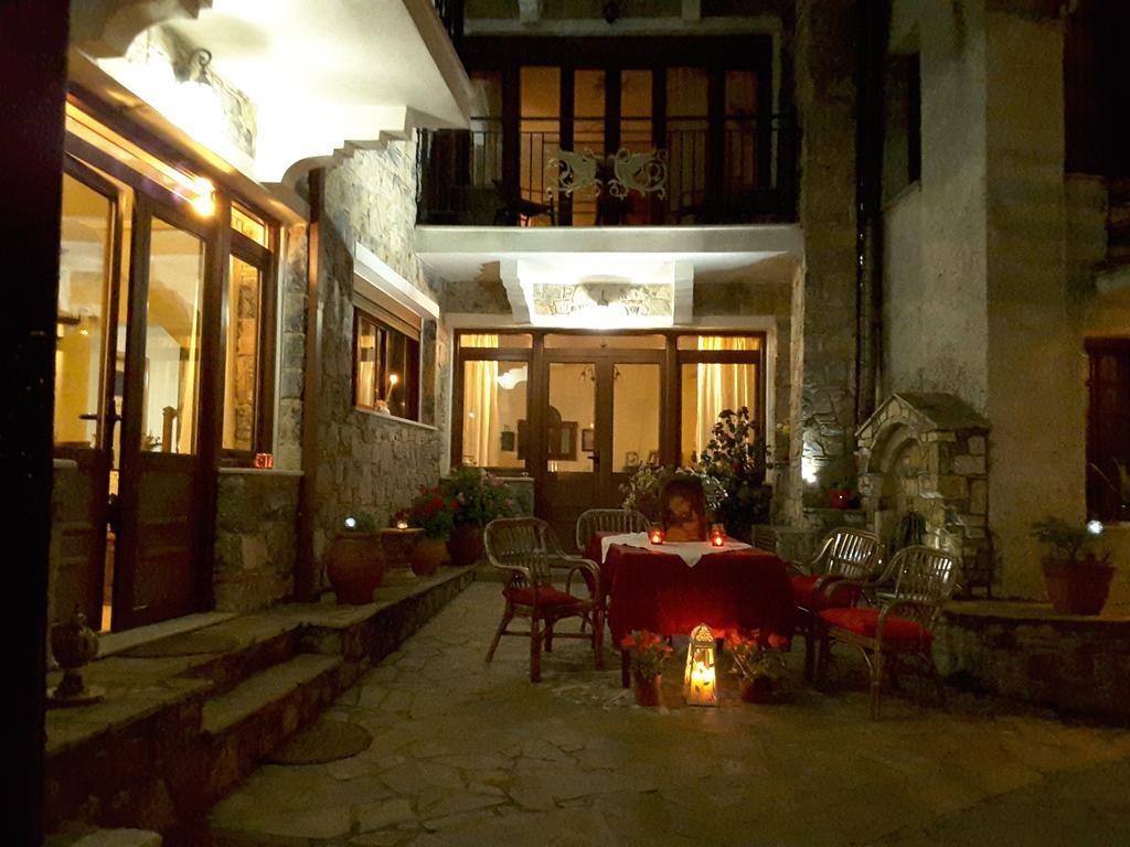 Nakaraki Hotel Steni Dhirfios Buitenkant foto